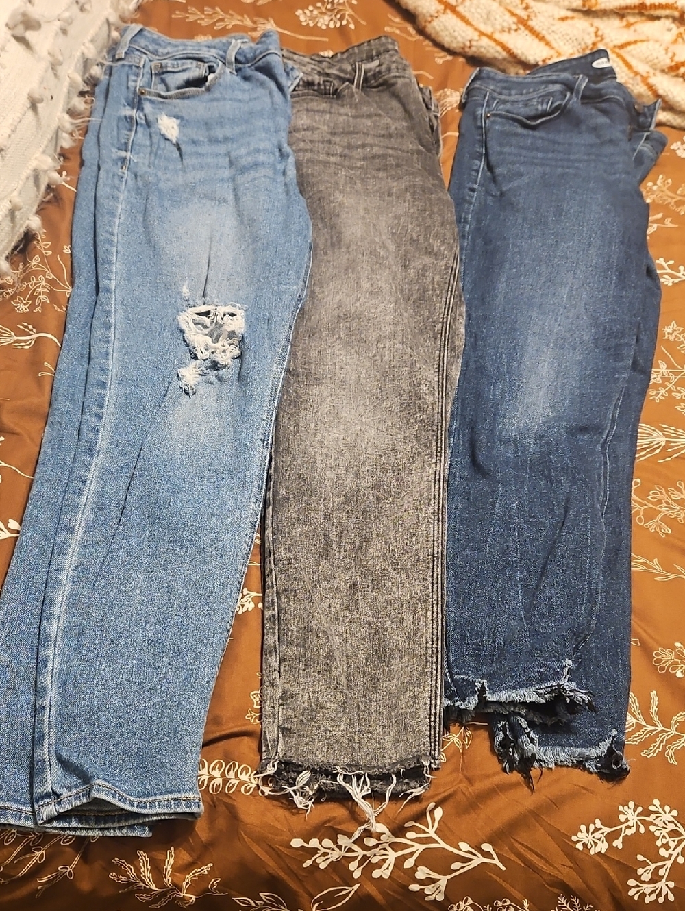 Women’s Distressed Light Blue, Gray & Dark Blue Jeans - Multi Pack